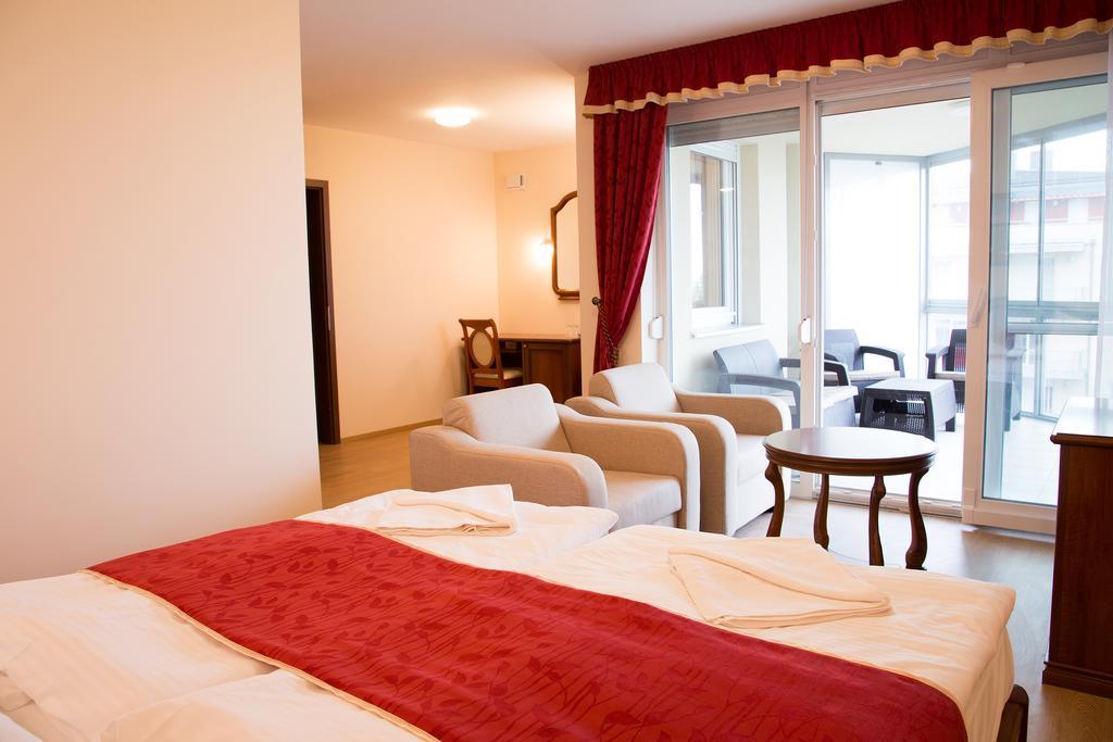 Luxury Hotel Σίοφοκ Δωμάτιο φωτογραφία