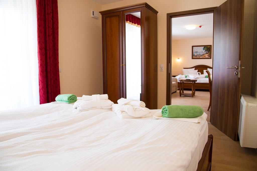 Luxury Hotel Σίοφοκ Δωμάτιο φωτογραφία