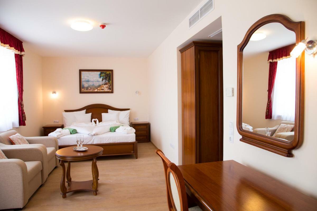 Luxury Hotel Σίοφοκ Εξωτερικό φωτογραφία